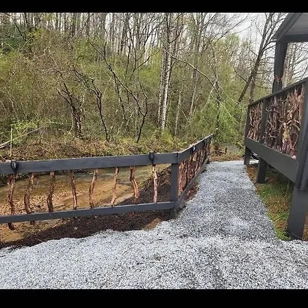 Lazy Bear Retreat By The Creek Villa Pickens Exterior photo