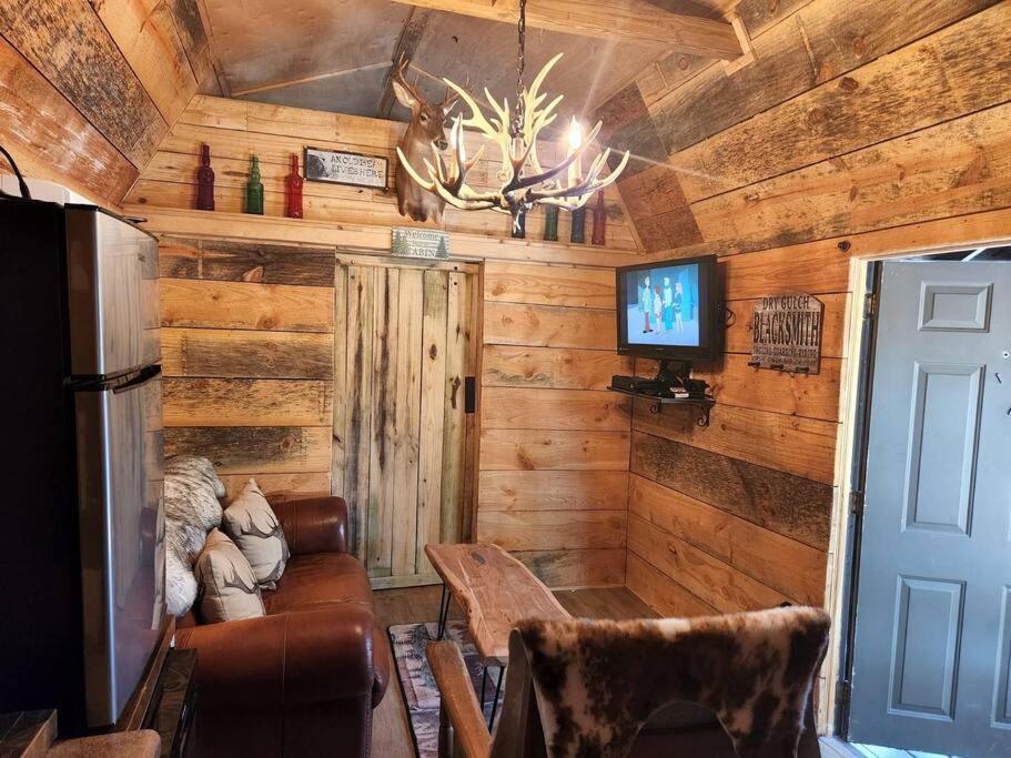 Holiday home Lazy Bear Retreat By The Creek *