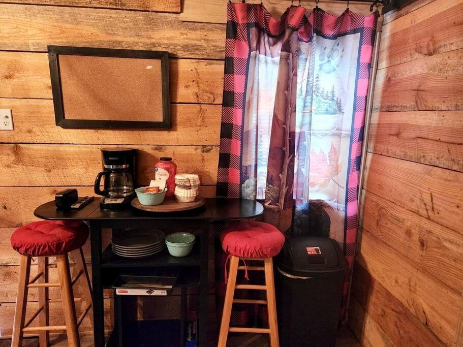 Lazy Bear Retreat By The Creek Pickens